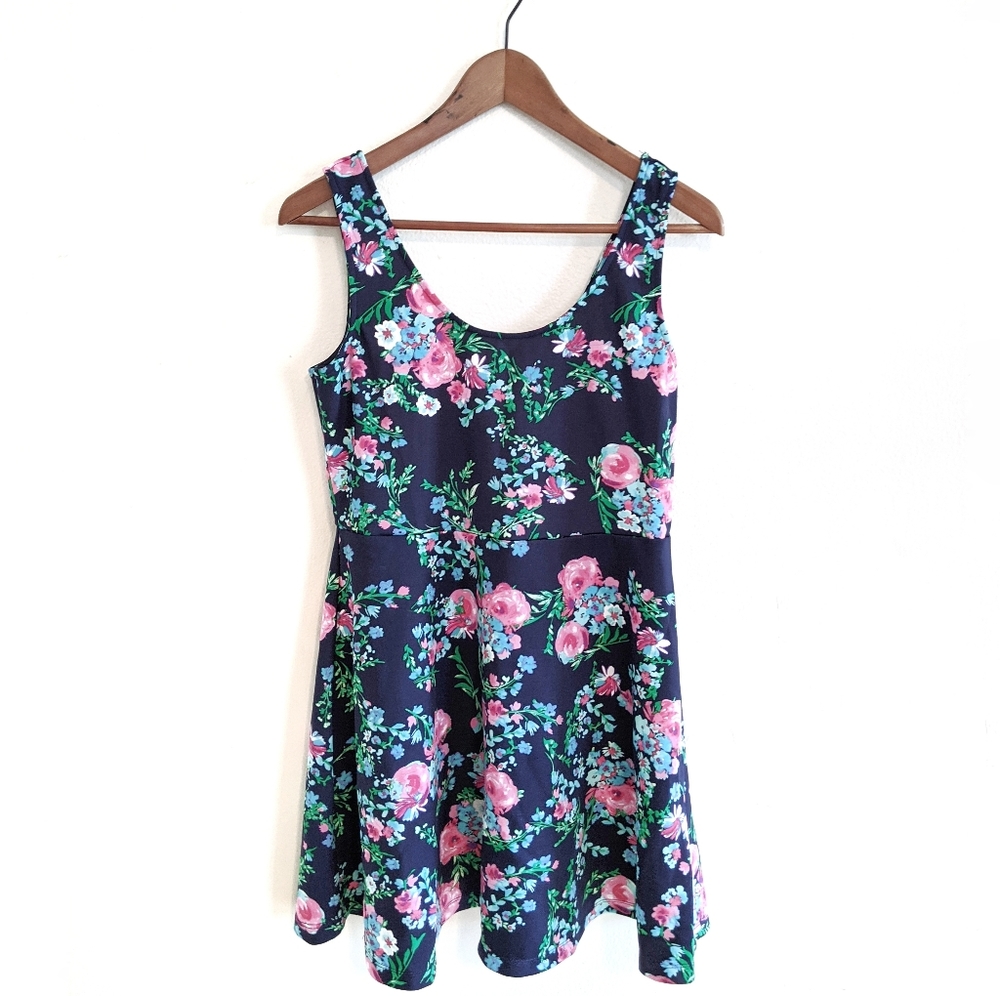 Skater dress size L